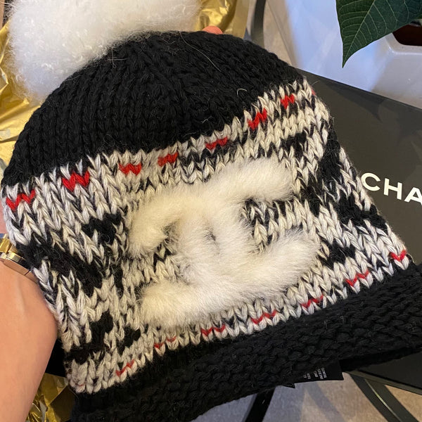 Chanel winter hat Fall/Winter 2020