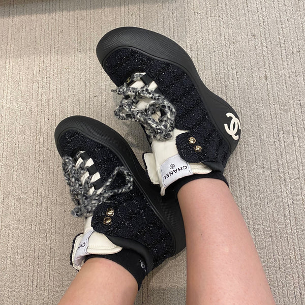chanel sneakers women black and white